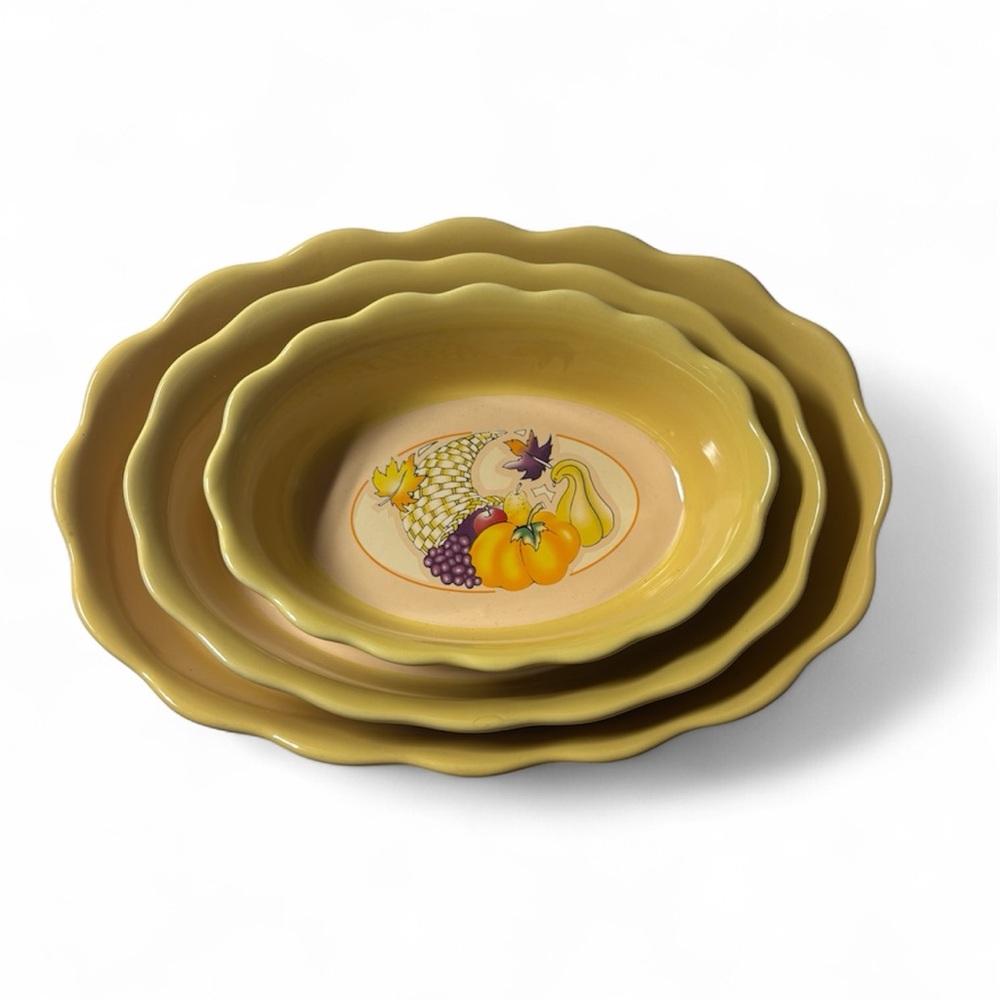 Vintage Spinnaker Autumn Harvest Nesting Serving Dishes